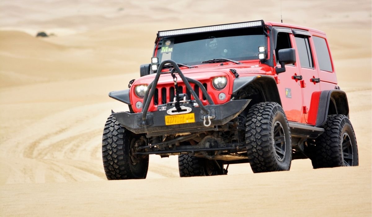 How long do tires last on average on a jeep wrangler?
