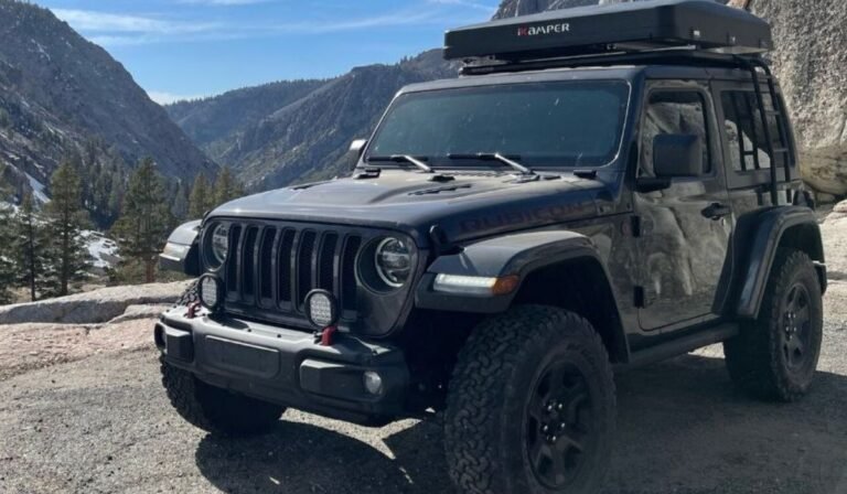 Do Jeep wranglers flip over easily | How to reduce the risk of Jeep flipping?